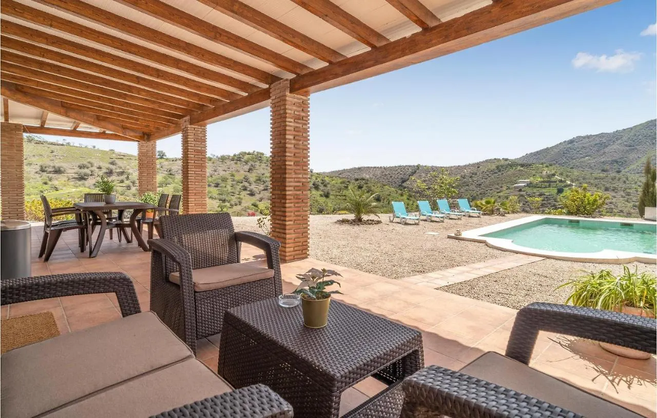 Gorgeous Home In Arenas With Wifi