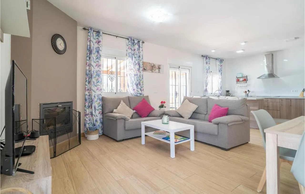 Gorgeous Home In Arenas With Wifi Spain