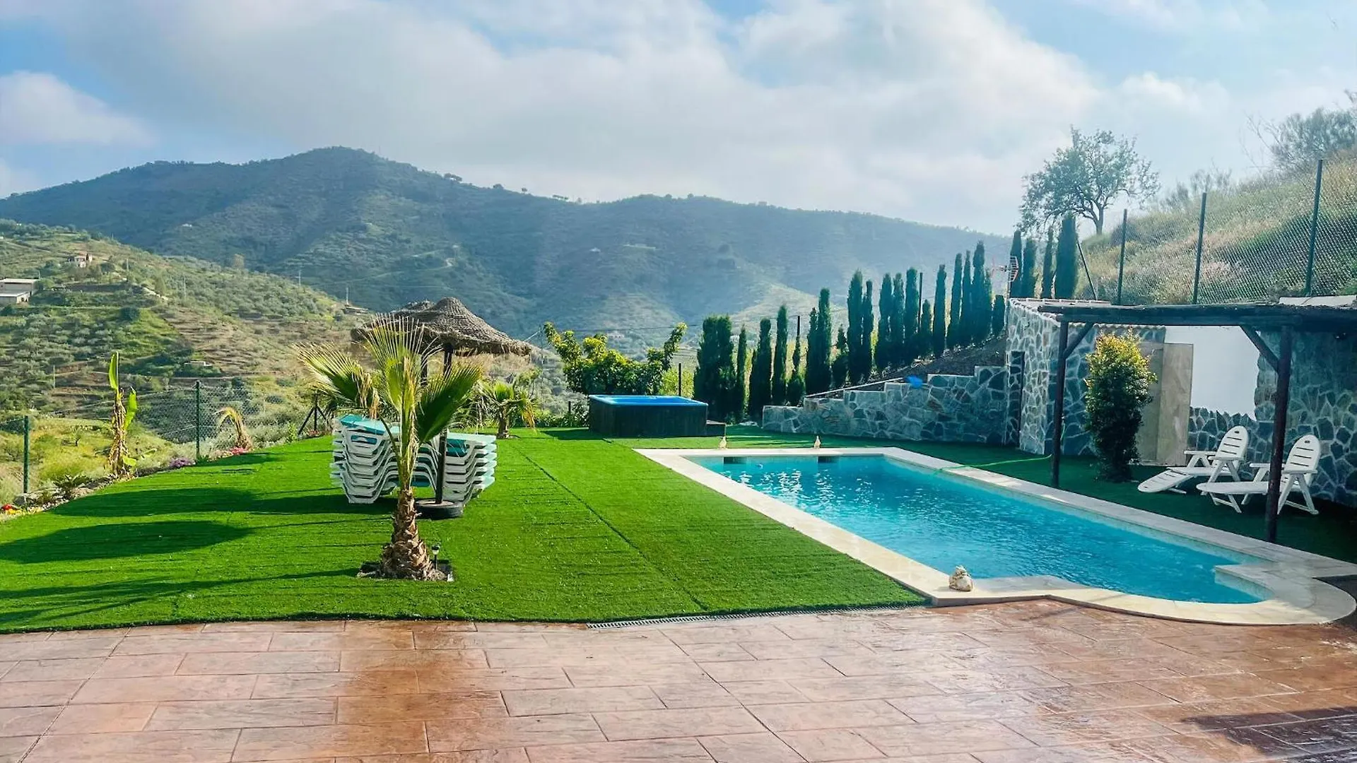 Gorgeous Home In Arenas With Wifi location