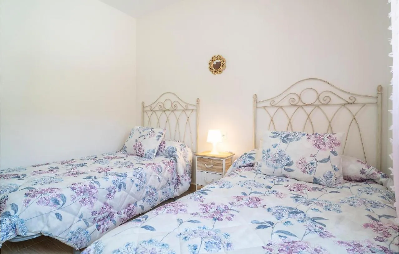 Gorgeous Home In Arenas With Wifi 0*, Arenas (Malaga)